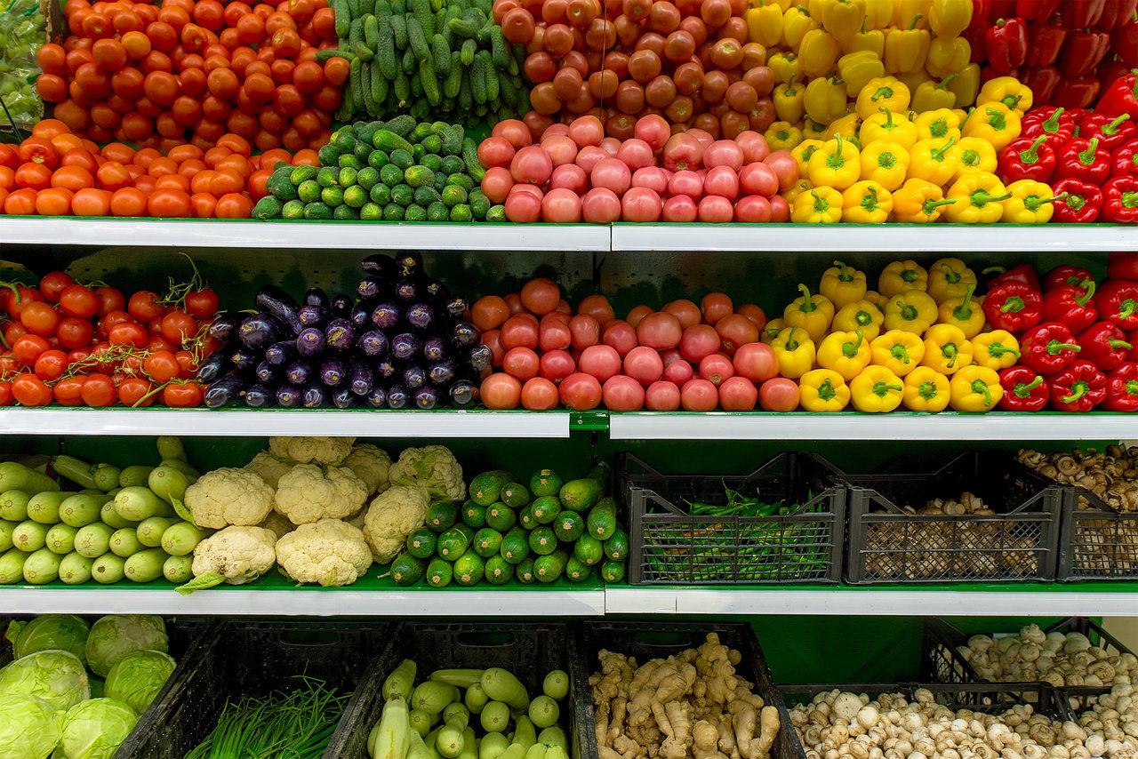 Роспотребнадзор контролирует безопасность плодоовощной продукции.