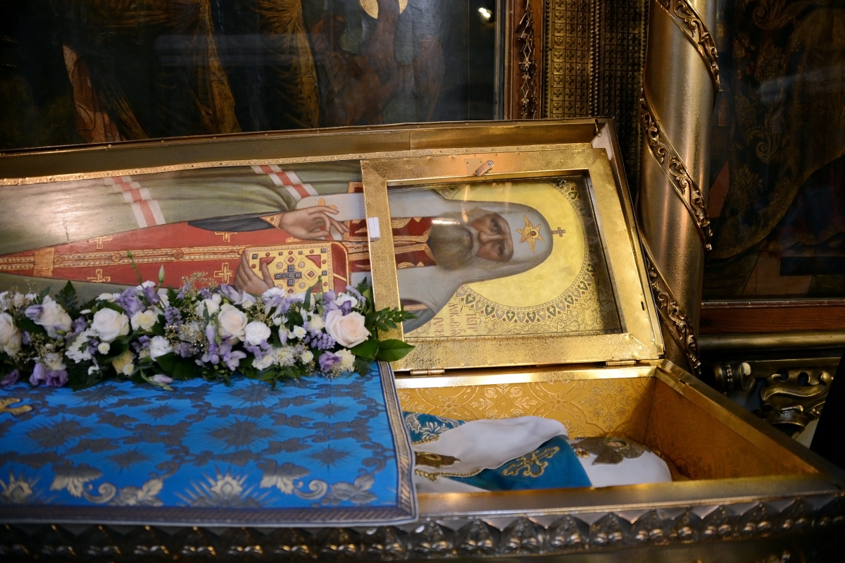 В Вологду прибудет ковчег с мощами святителя Тихона.