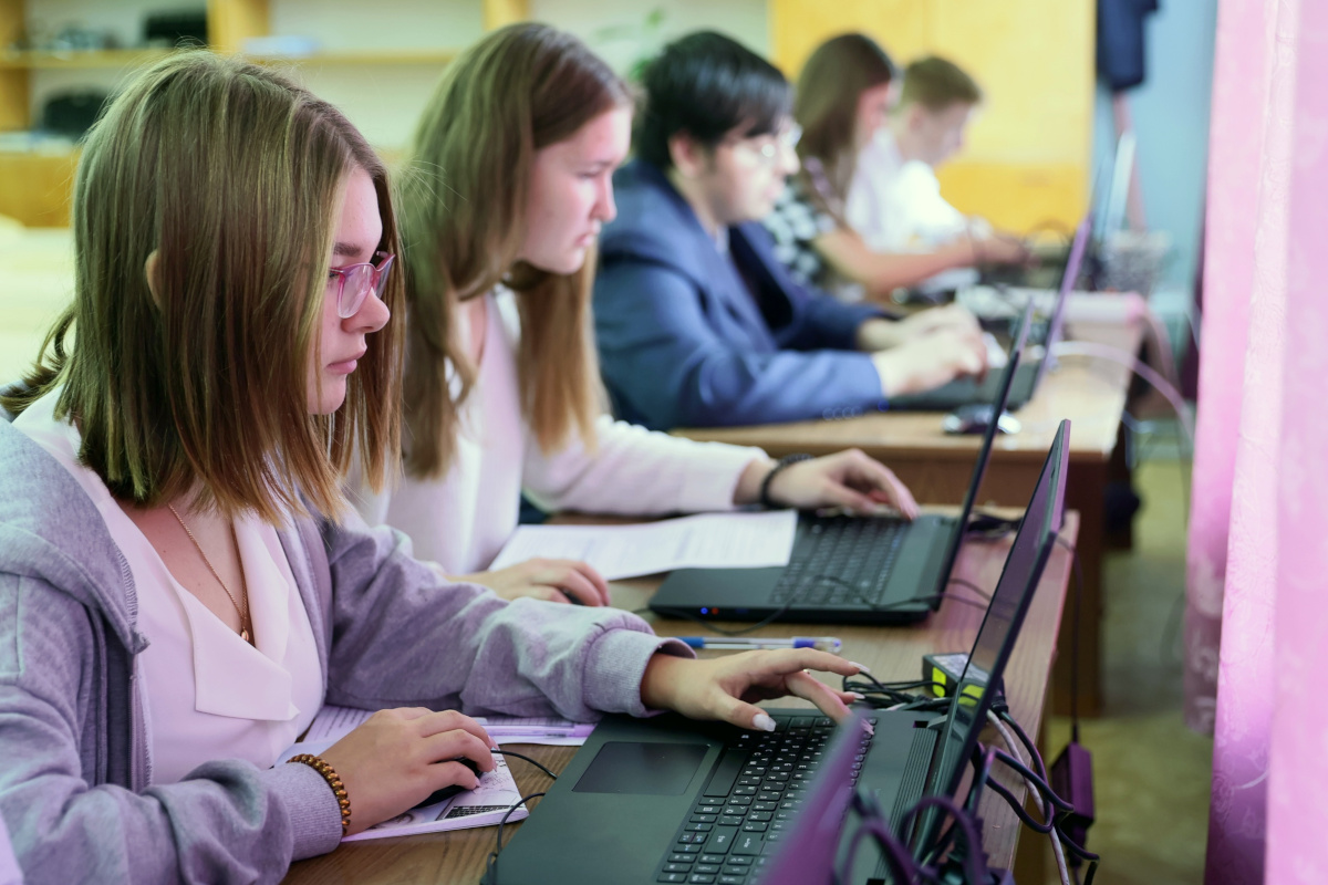 Порядка 4700 заявлений подали абитуриенты на ИТ-направления в колледжи и техникумы Вологодской области.