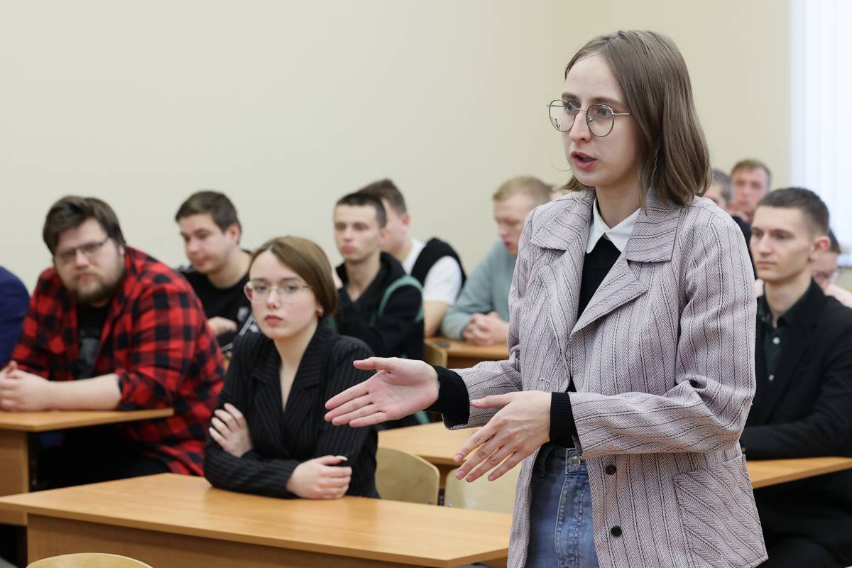 Врио Губернатора Георгий Филимонов будет откровенно беседовать с молодежью.