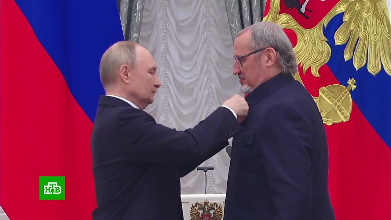 Заслуженный тренер России, директор Центра боевых искусств Череповца Юрий Филимонов награжден орденом Александра Невского.
