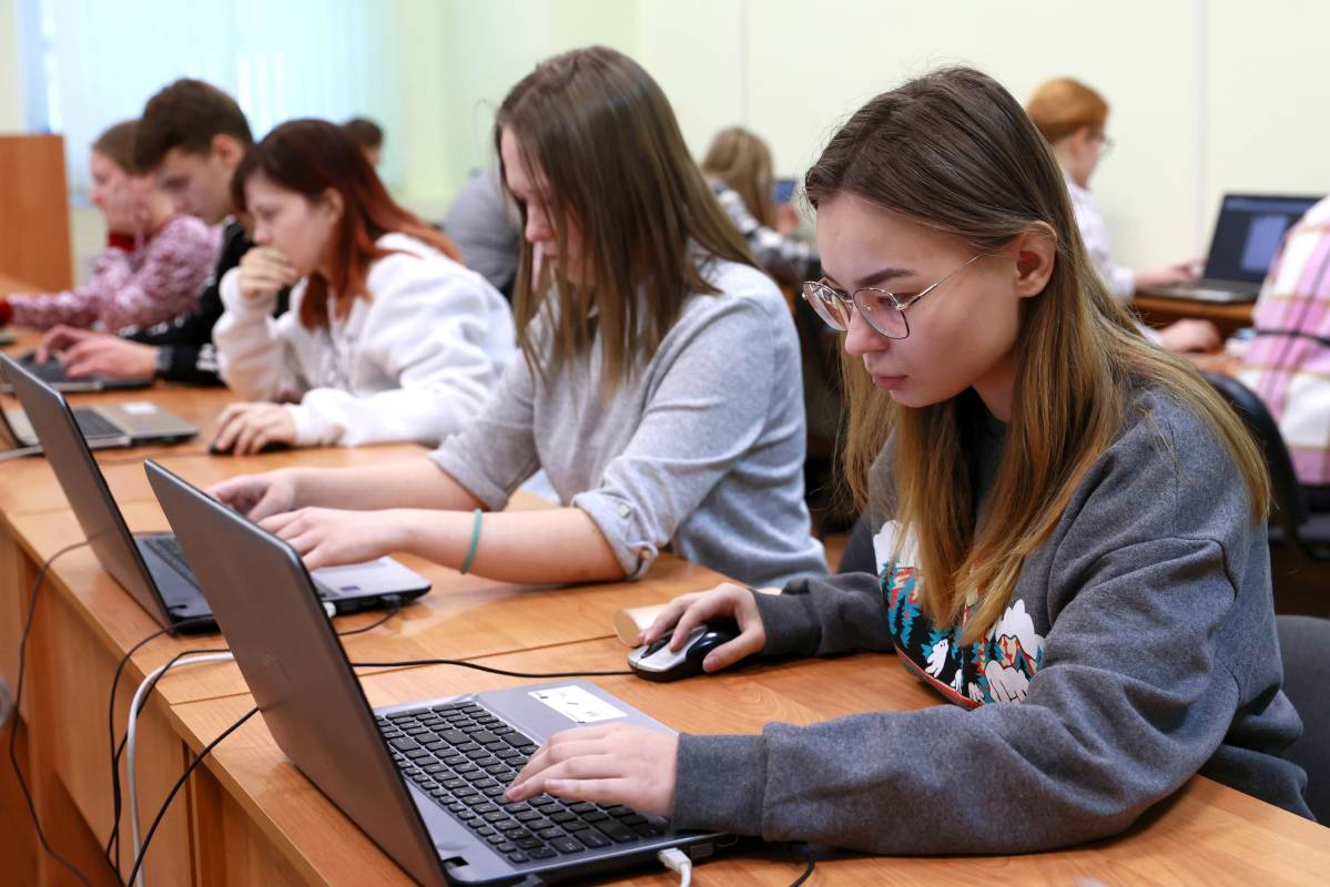 Родителям выпускников расскажут о преимуществах поступления в вузы, колледжи и техникумы Вологодской области.
