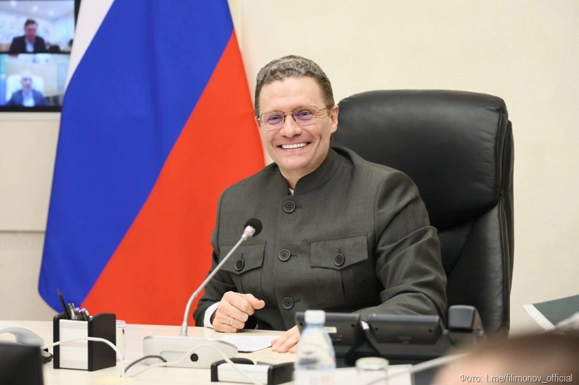 Георгий Филимонов раскритиковал скорость решения городских задач в Вологде.