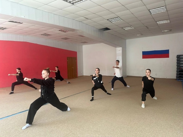 Первых школьных тренеров по ушу подготовили на Вологодчине.