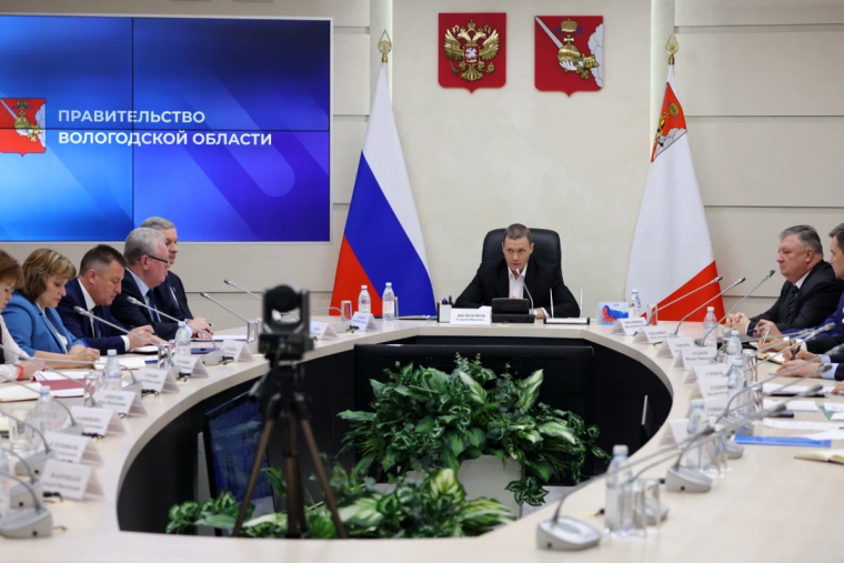 Врио Губернатора Георгий Филимонов: «Мы усовершенствуем систему обратной связи». Врио Губернатора Георгий Филимонов: «Мы усовершенствуем систему обратной связи».