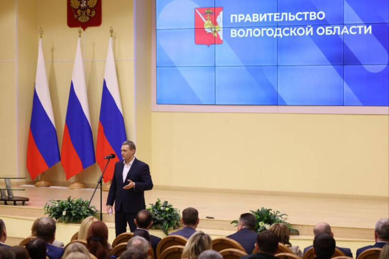 Георгий Филимонов: работать нужно в режиме онлайн. Георгий Филимонов: работать нужно в режиме онлайн.