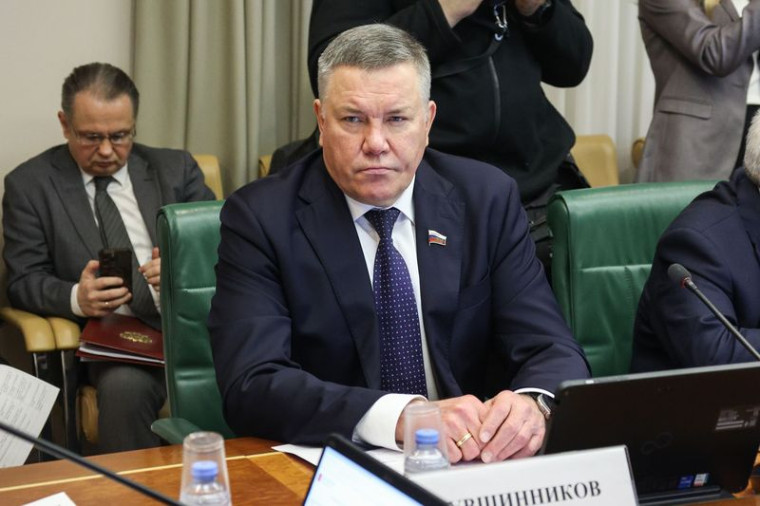 Сенаторы приступили к проработке поручения Президента РФ по повышению оплаты труда лесничих. Сенаторы приступили к проработке поручения Президента РФ по повышению оплаты труда лесничих.