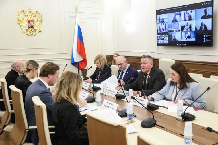 Олег Кувшинников предложил предать огласке выявленные нарушения природоохранного законодательства. Олег Кувшинников предложил предать огласке выявленные нарушения природоохранного законодательства.