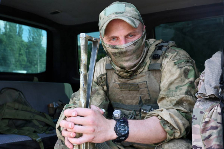 Врио Губернатора Вологодской области поручил главам муниципалитетов регулярно проводить личные встречи с родственниками участников СВО. Врио Губернатора Вологодской области поручил главам муниципалитетов регулярно проводить личные встречи с родственниками участников СВО.