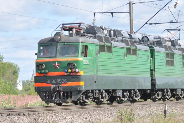 Завтра стартует ремонт железнодорожного переезда на въезде в город Сокол. Завтра стартует ремонт железнодорожного переезда на въезде в город Сокол.