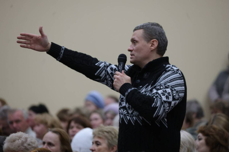 Встреча Георгия Филимонова с жителями Череповецкого района пройдет 2 августа. Встреча Георгия Филимонова с жителями Череповецкого района пройдет 2 августа.