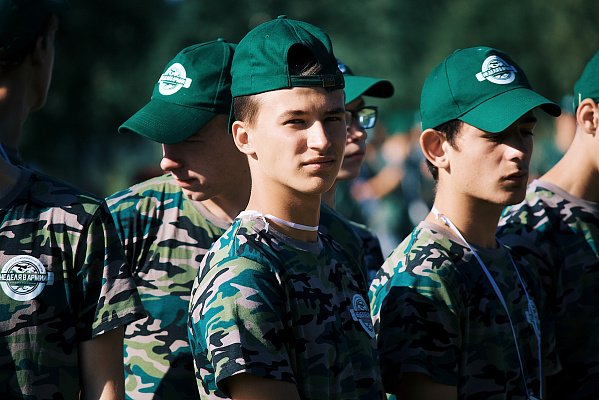 В Великоустюгском округе завершились сборы «Неделя в армии» и «Шаг вперед». В Великоустюгском округе завершились сборы «Неделя в армии» и «Шаг вперед».