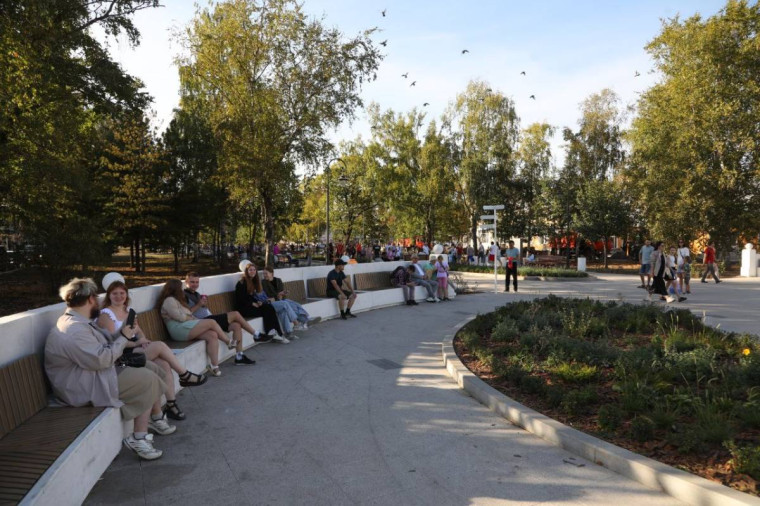 Благоустройство бульвара на проспекте Победы в Вологде завершено. Благоустройство бульвара на проспекте Победы в Вологде завершено.