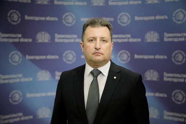 Георгий Филимонов внес кандидатуру Евгения Богомазова на должность сенатора от Вологодской области в Совете Федерации РФ. Георгий Филимонов внес кандидатуру Евгения Богомазова на должность сенатора от Вологодской области в Совете Федерации РФ.