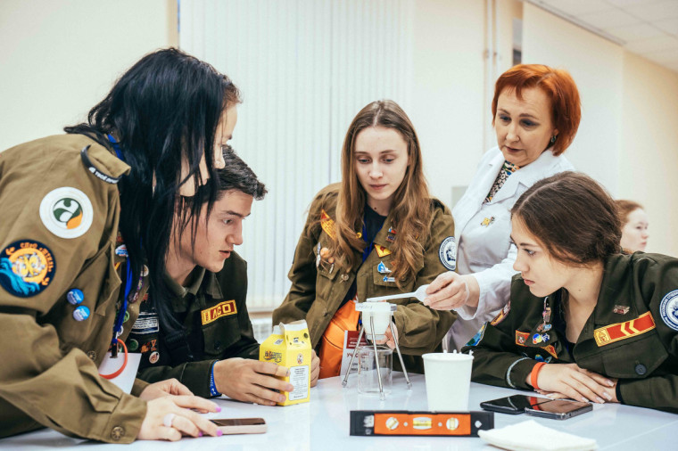 300 студентов аграрных вузов подвели итоги трудового семестра в Вологодской ГМХА. 300 студентов аграрных вузов подвели итоги трудового семестра в Вологодской ГМХА.